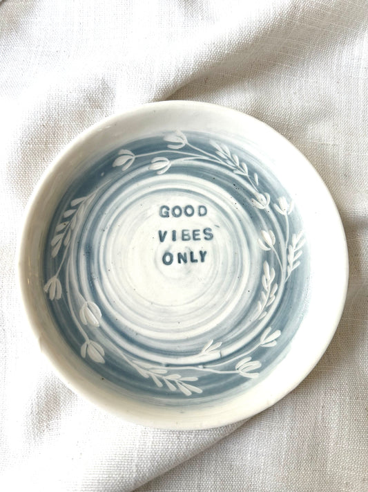 צלוחית Good vibes