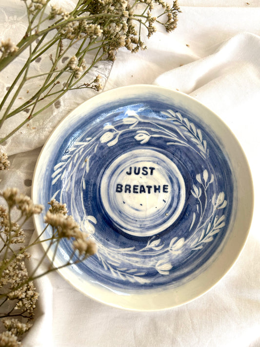 צלוחית Just breathe