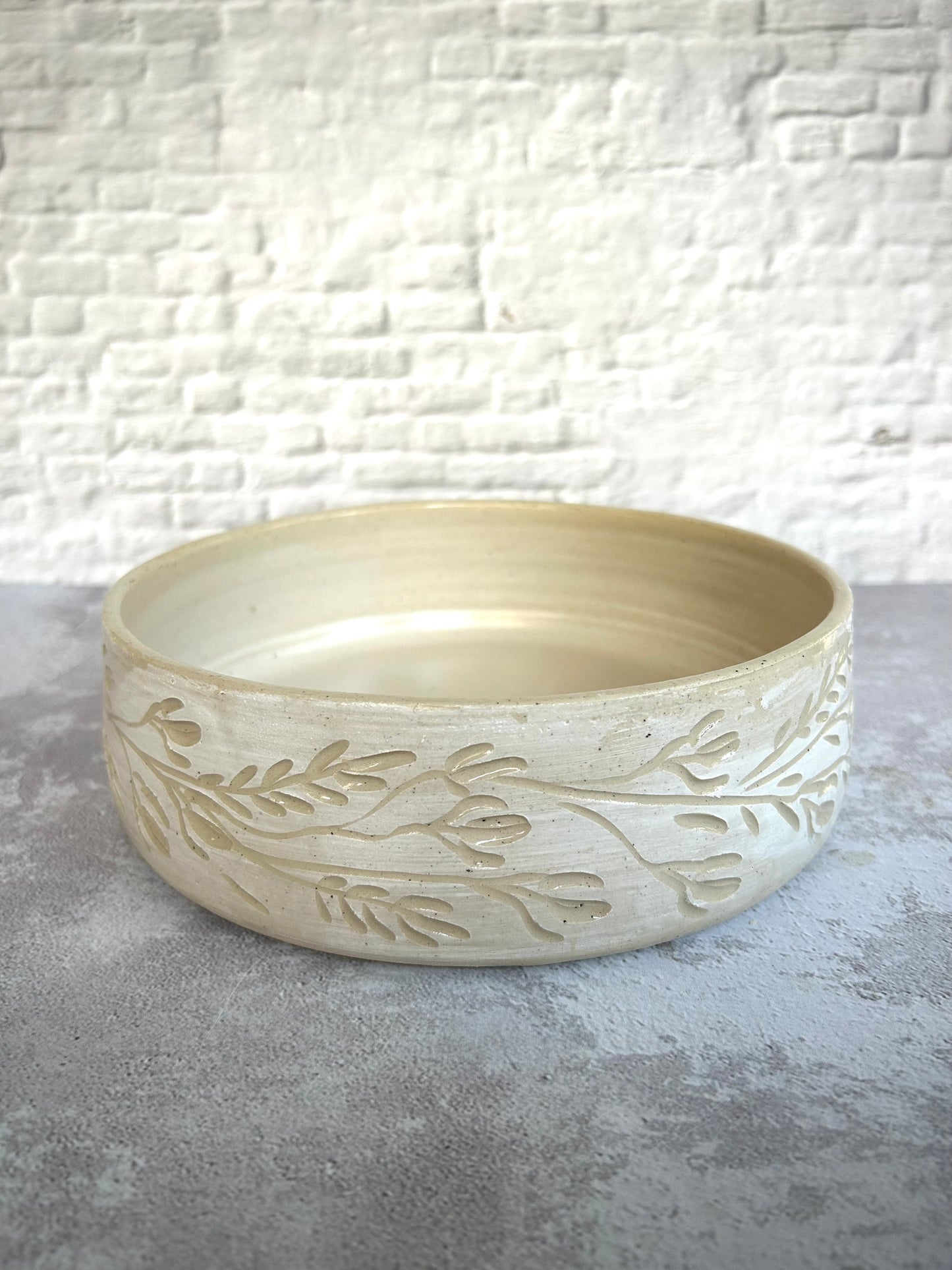 תבנית בינונית - זר לבן