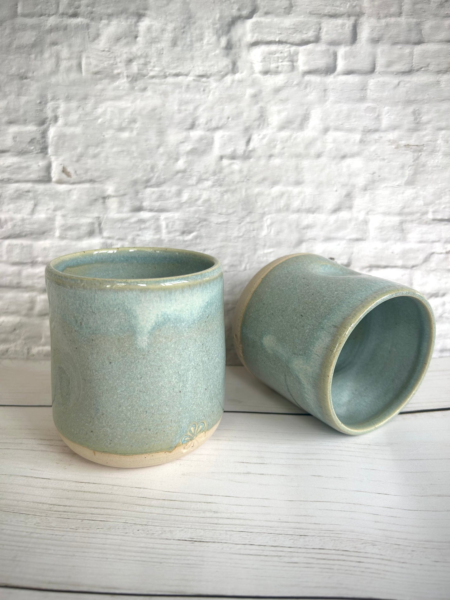 כוס חיבוק- תכלכלת